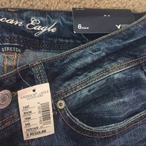 🎈NWT American eagle jeans 🎈