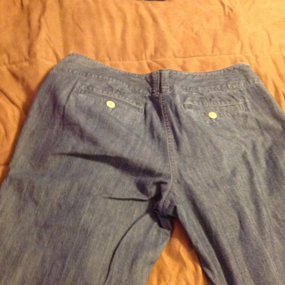 Jeans - Picture 2 of 3