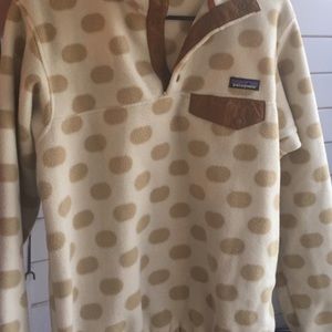 Like new Patagonia pull over