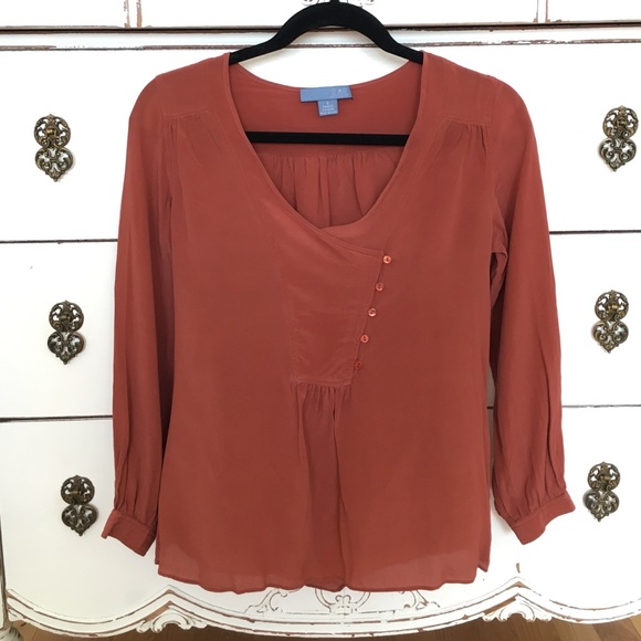 🌶 Anthropologie Silk-Slung Blouse