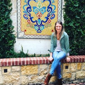 Meet your Posher, Rachel