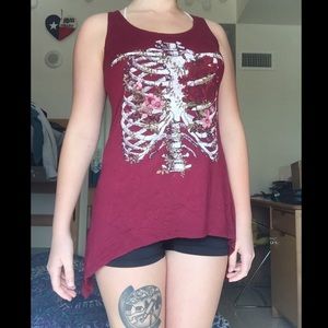 Maroon Detailed Sleeveless Tank