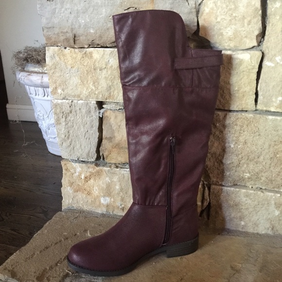 Burgundy Riding Boots - Picture 4 of 4