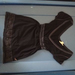 V neck Hollister shirt short sleeve