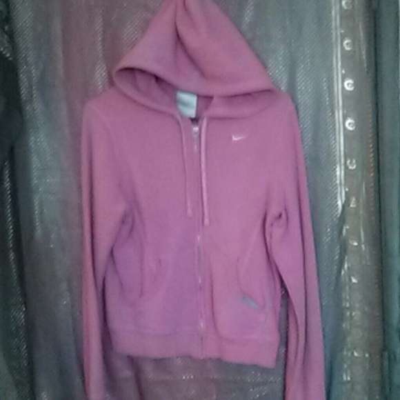 Long-sleeved Pink Nike Hoodie