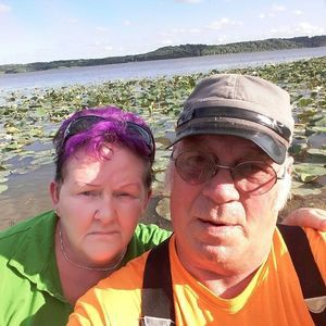 Meet your Posher, Lora