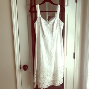Lilly Pulitzer 100% white linen size 10 dress