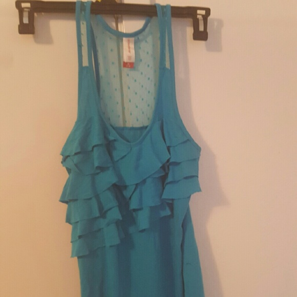 Cute loose and flowy top - Picture 2 of 2