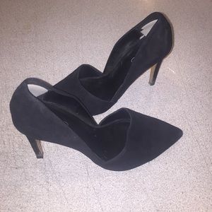 Black Aldo heels size 8.5
