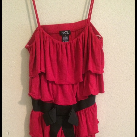 Ruffled spaghetti strap - Picture 1 of 2