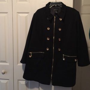 Cute black pea coat!!