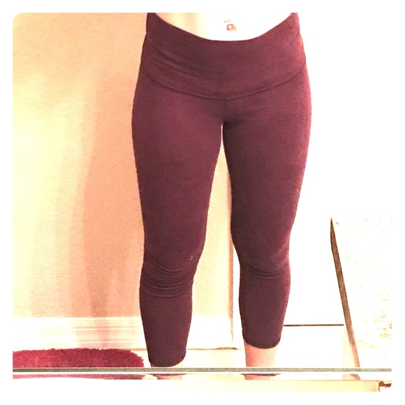 Lulu lemon workout crops
