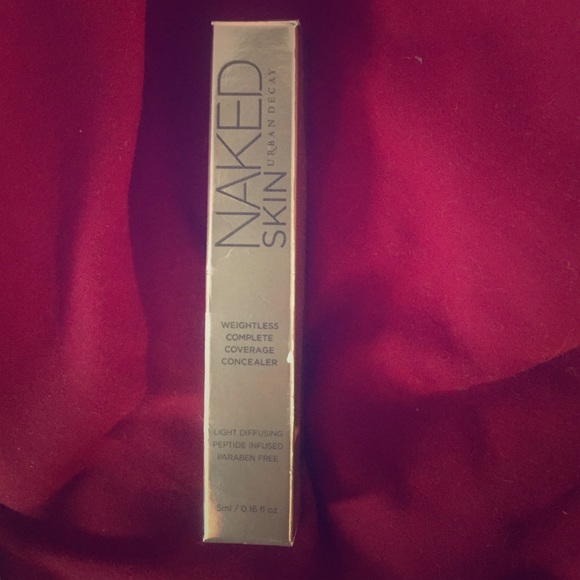 UDNakedSkin Weightless Complete Coverage Concealer