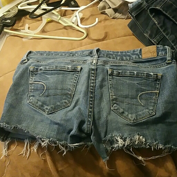 AE - Picture 2 of 3
