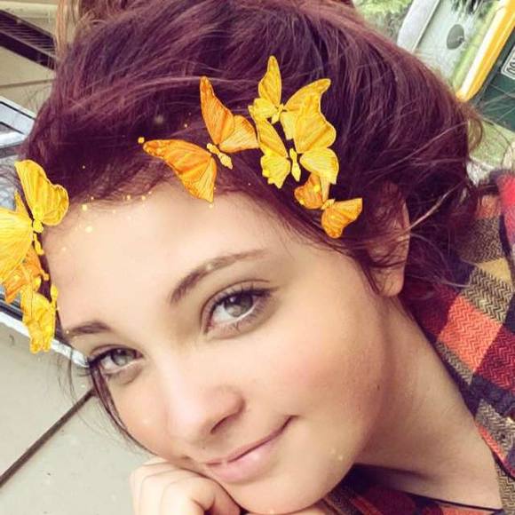 Meet your Posher, Courtney