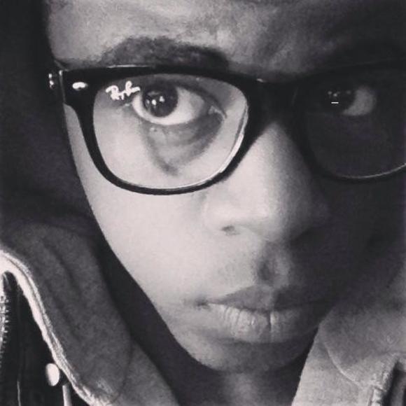 Meet your Posher, Kyle - Picture 1 of 1