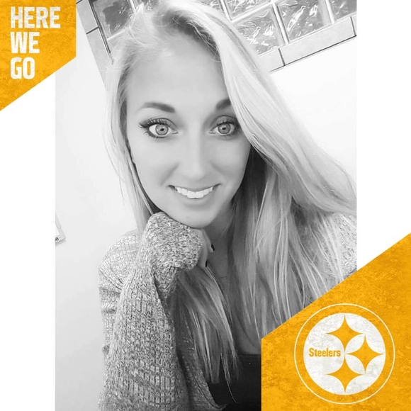 Meet your Posher, Angela