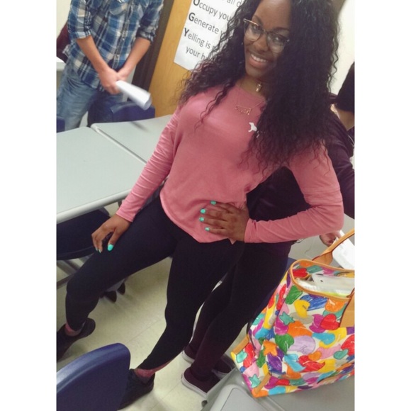 Vs pink legging set - Picture 2 of 3