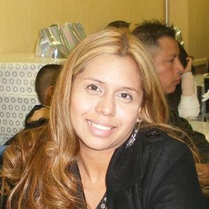 Meet your Posher, Vanessa