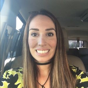 Meet your Posher, Noemi