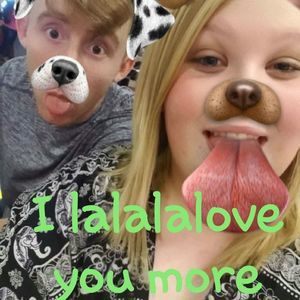 Meet your Posher, Brittney