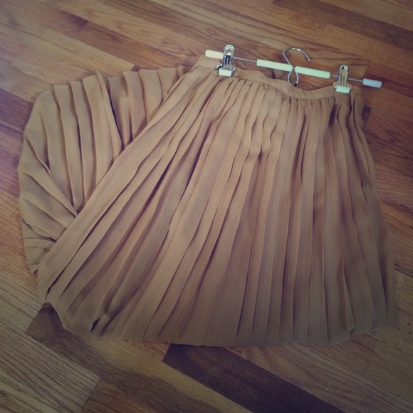 Urban Outfitters dark mustard yellow maxi skirt 6