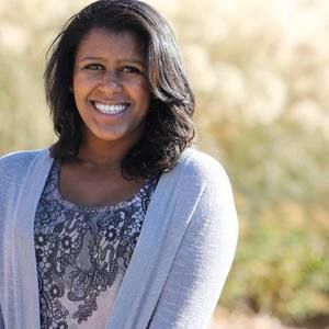 Meet your Posher, Abigail