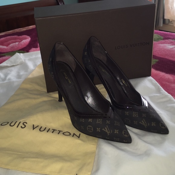 Authentic Louis Vuitton Stiletto Heels