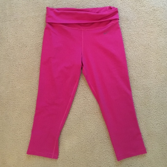 Nike capris