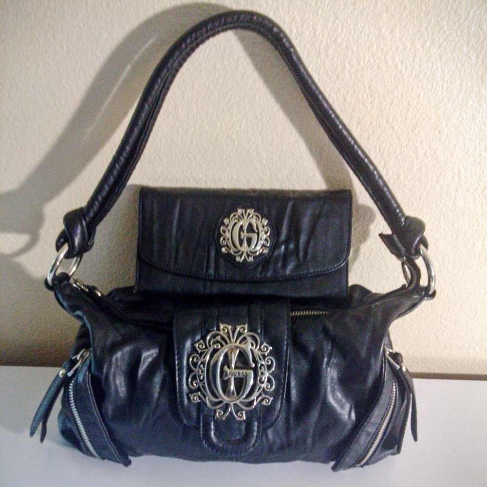 Black GUESS Purse W/ Matching Wallet