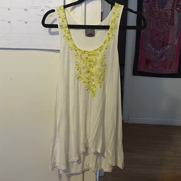 Embroidery tank