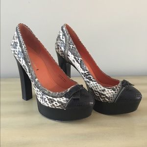 Via Spiga platform shoes