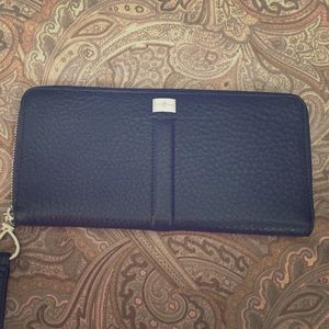 🛍 COLE HAAN WRISTLET 🛍