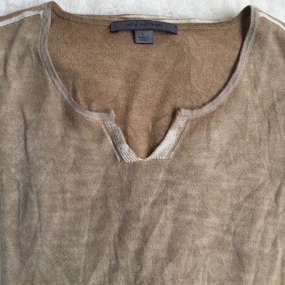 John Varvatos Other - John Varvatos 100% Cashmere LS Shirt size L