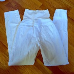 Motherhood maternity medium white skinny jeans