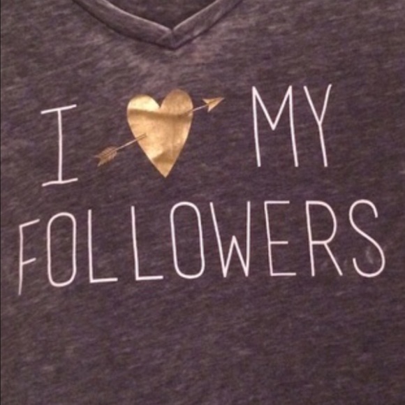 Meet your Posher, Faith - Picture 3 of 4