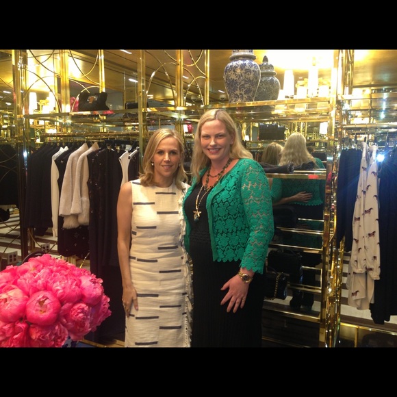 Meet your Posher, Faith - Picture 4 of 4