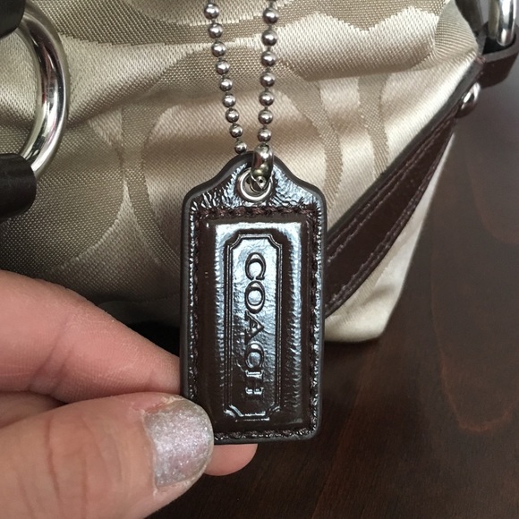 Coach purse - Picture 4 of 5