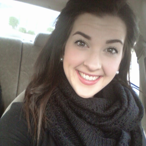 Meet your Posher, Allyson