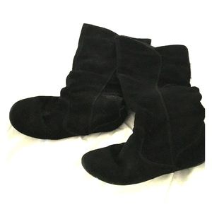 Black suede boots