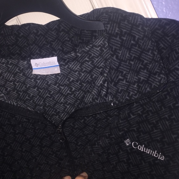 Columbia zip up sweater - Picture 1 of 4