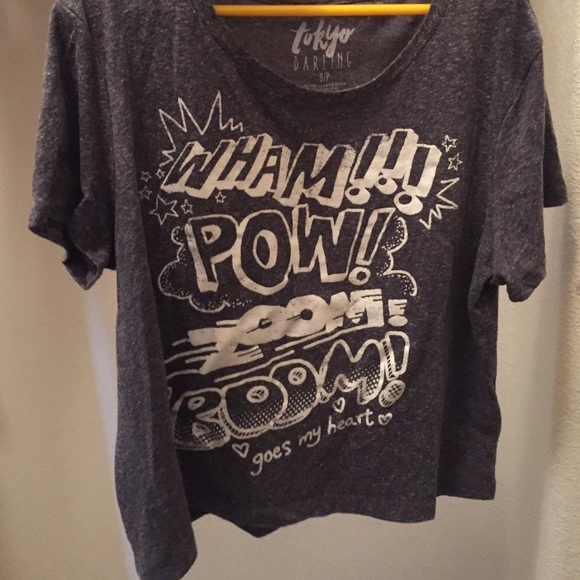 Cropped tee
