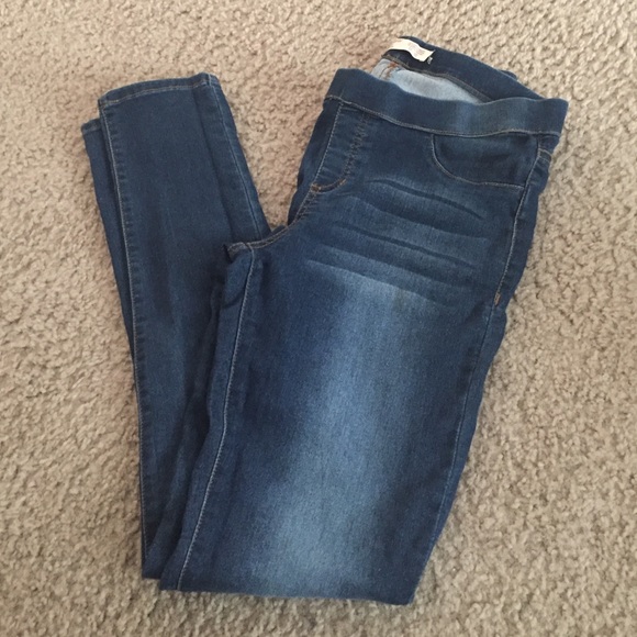 Stretchy jeggings