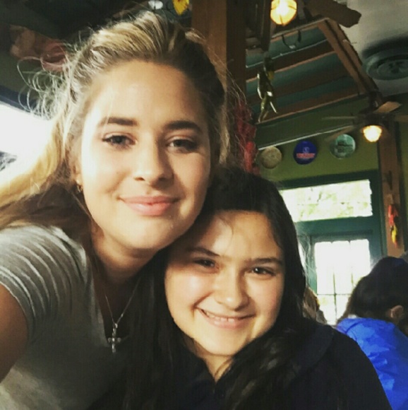 Meet your Posher, Alexandria