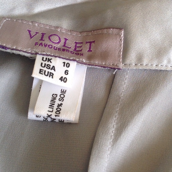 VIOLET-FAVOURBROOK UK DRESS. - Picture 4 of 4