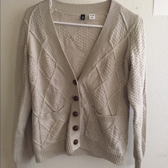 Urban outfitters boyfriend sweater