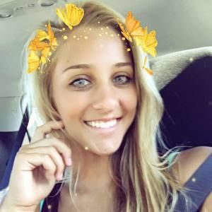 Meet your Posher, Katelyn