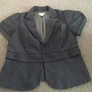 Short sleeve blazer