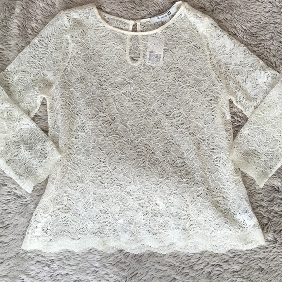 Forever 21•Ivory Lace Top•NWT - Picture 2 of 4