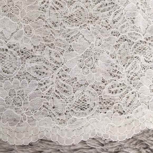 Forever 21•Ivory Lace Top•NWT - Picture 4 of 4